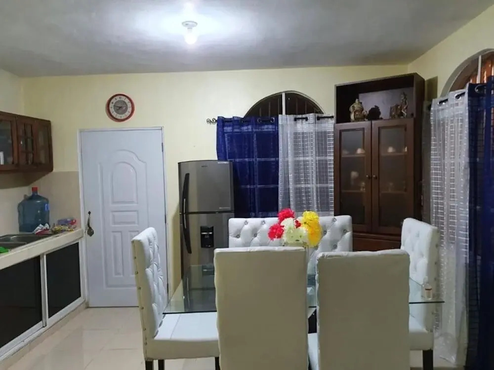 House With Pool 5 Min To The Airport Las Americas