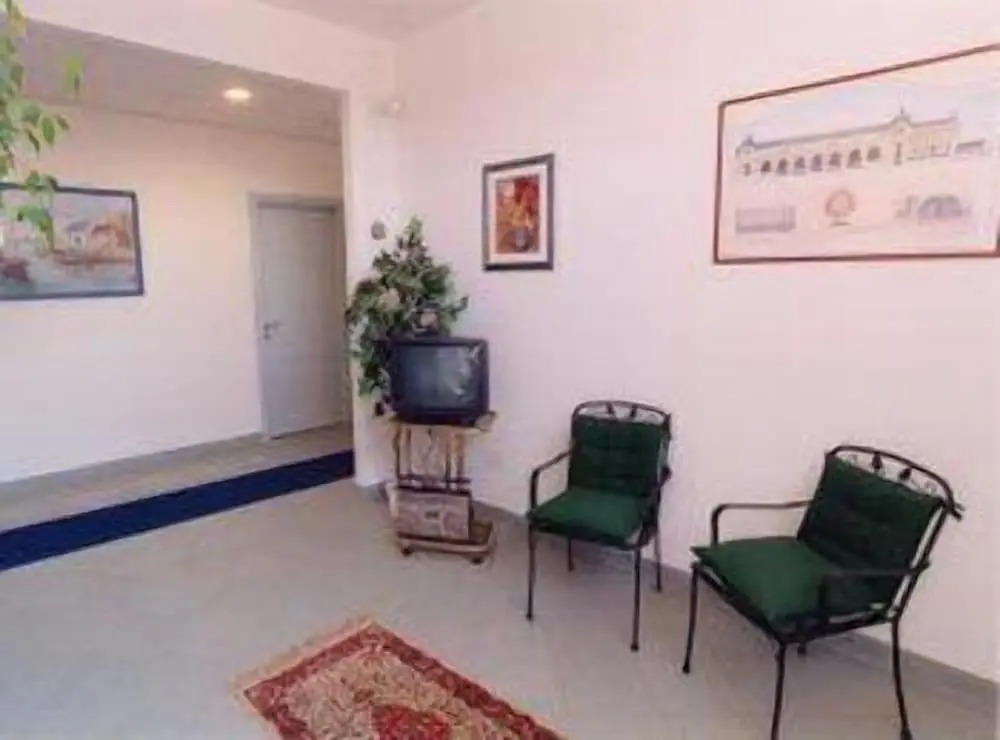 Girasole House