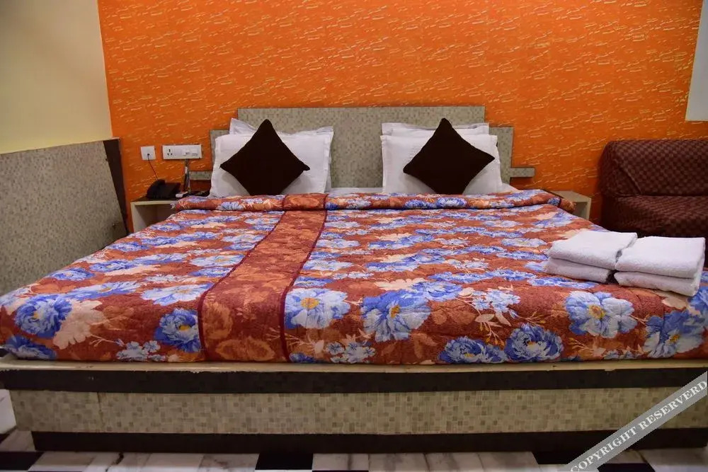 OYO 3950 Hotel Hayat Rabbani