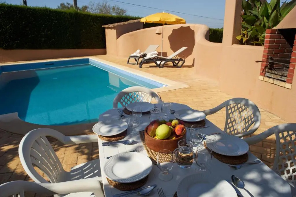 Villa O Monte: charming family villa near Alvor