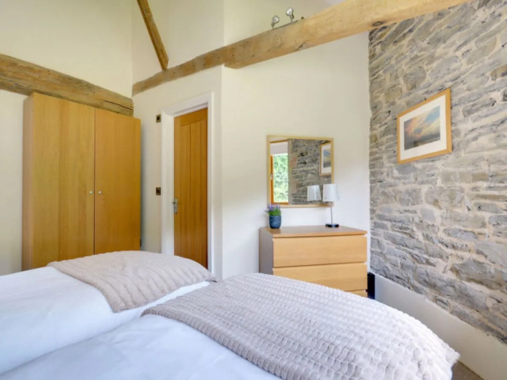 Holiday Home Round Robin