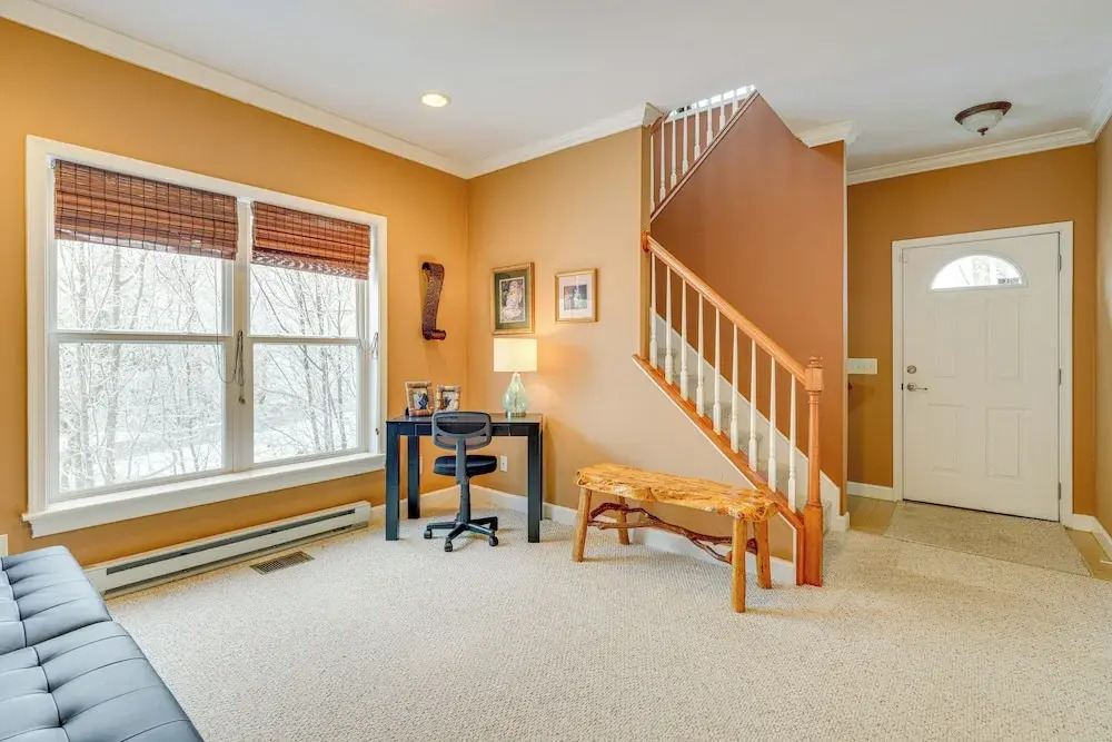 2 Mi to Ski Resort: Beech Mtn Home w/ Fire Pit!
