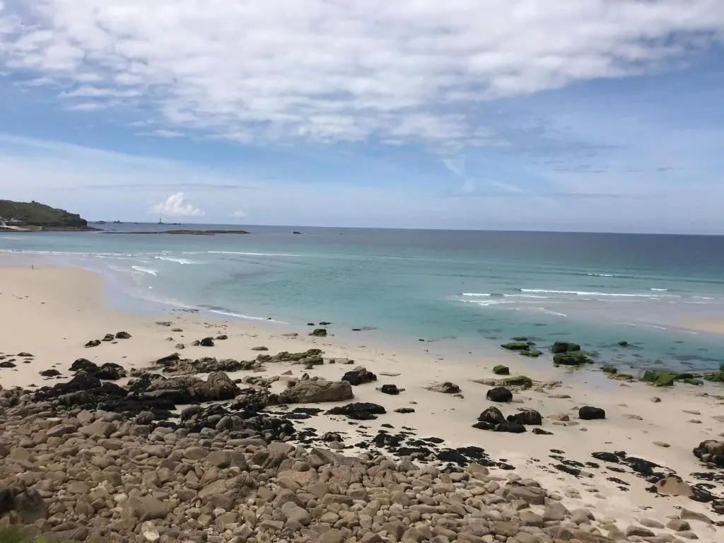 Beautiful coastal bungalow, Sennen, Porthcurno,sea
