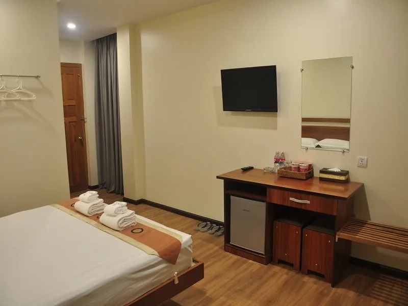 Pathi Hotel