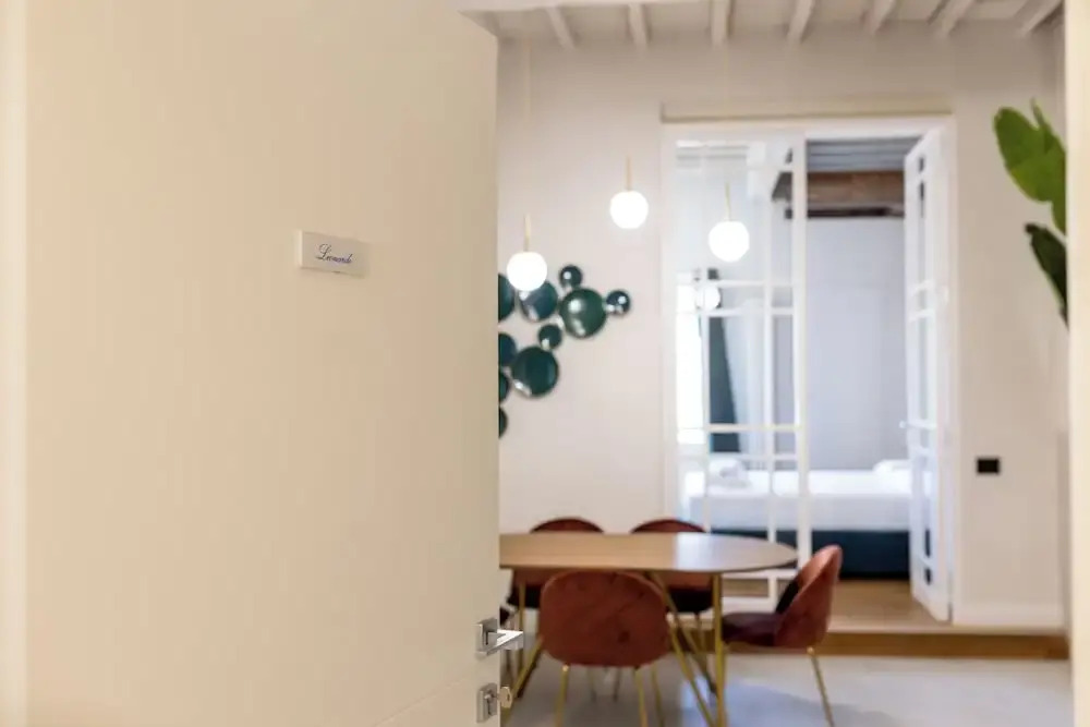 Leovinci Rooms
