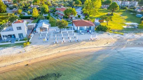 Zinozis Beach Apartments