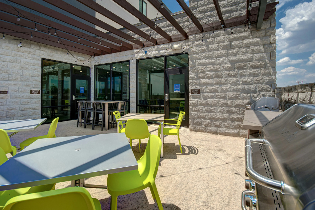 Home2 Suites By Hilton Burleson
