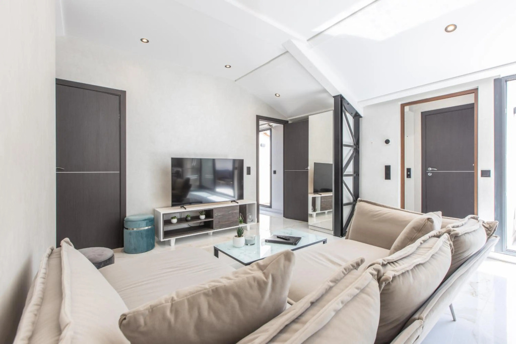 Résidence Topaze - Central - Luxurious - 50m Croisette Palais - LRA CANNES