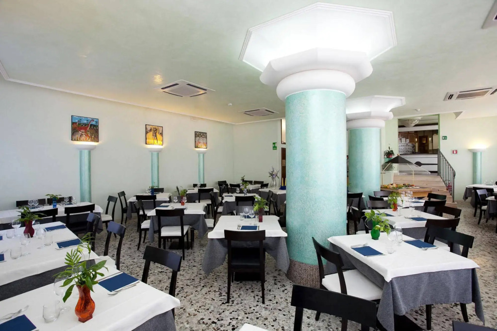 Hotel Tropical
