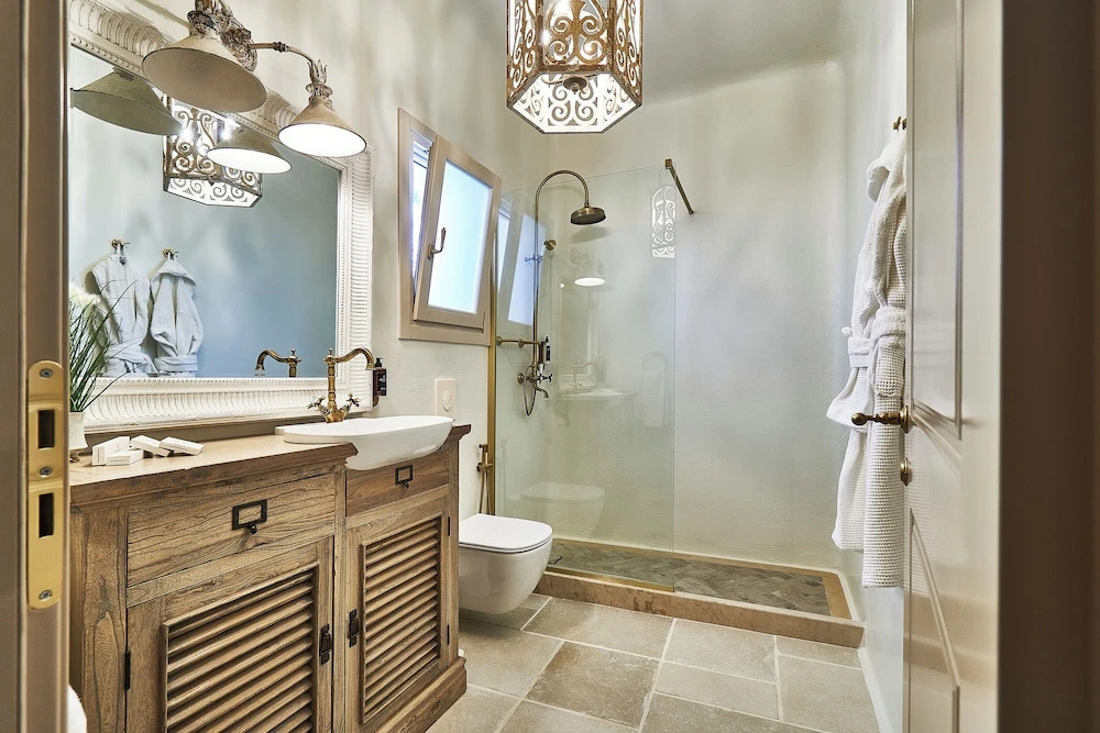 Aqua Mykonos Suites