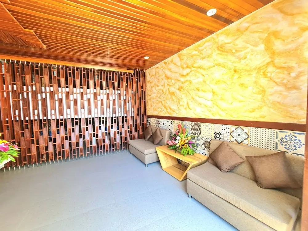 Kamandaka Hotel