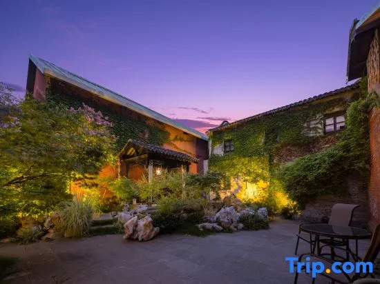 Changzhou Qingguo Alley Songjiantang Cultural Famous Hotel