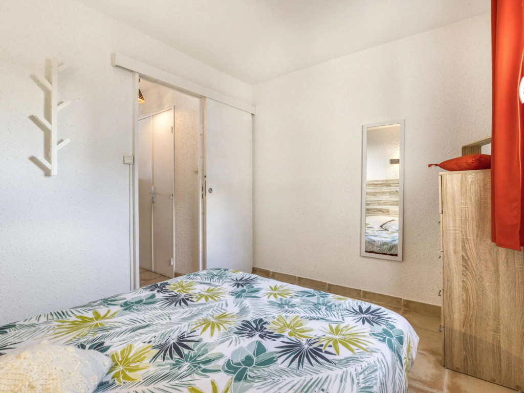 Apartment Les Saladelles-5 by Interhome