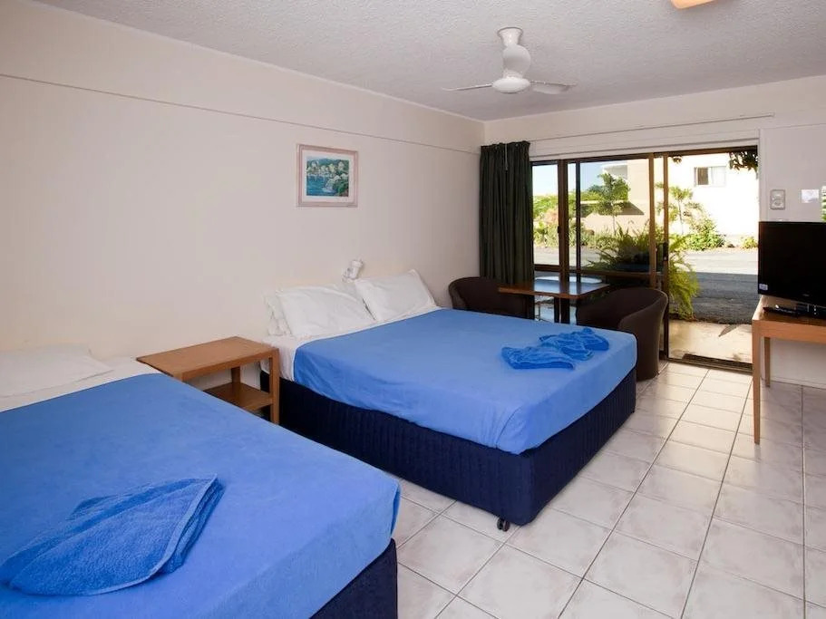 Sundale Motel