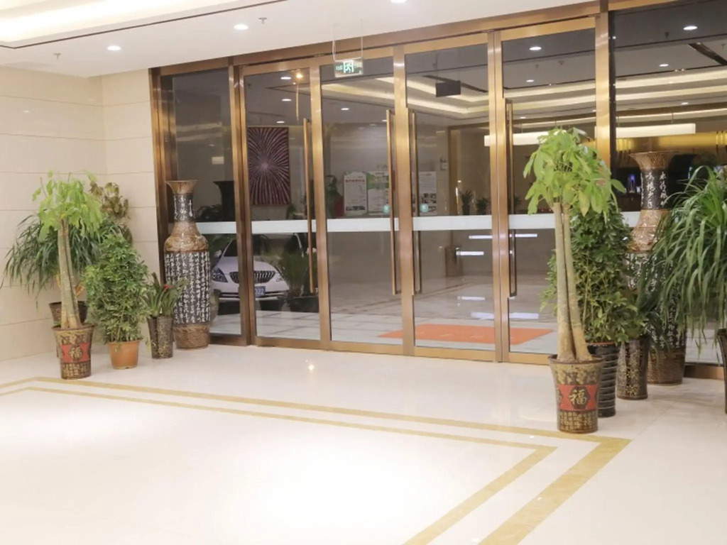 GreenTree Inn Hefei Feidong County High Speed Rail Station Wuyue Plaza Express Hotel
