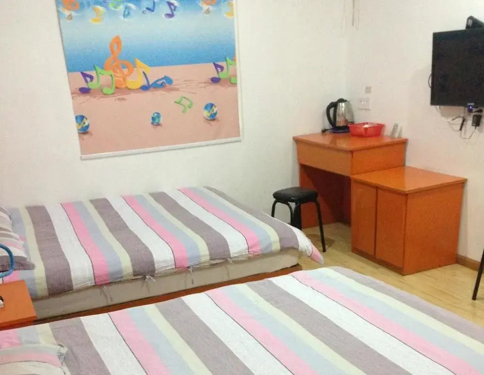 Wenshun Holiday Hotel