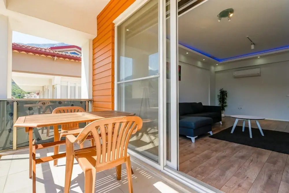 Modern Flat Near Public Transportation in Kemer
