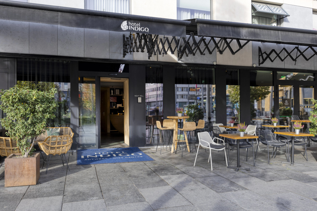Отель Indigo Antwerp - City Centre, an IHG Hotel