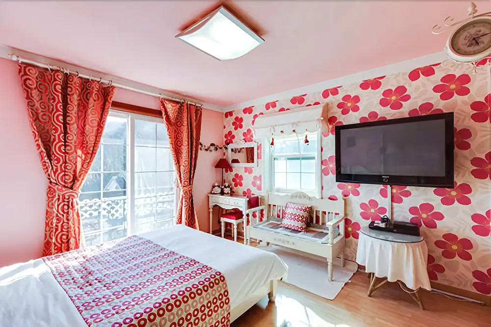 Yangyang Seorak Spa Herb Ville Pension