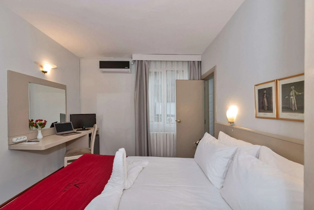 Febor Park Hotel Levent