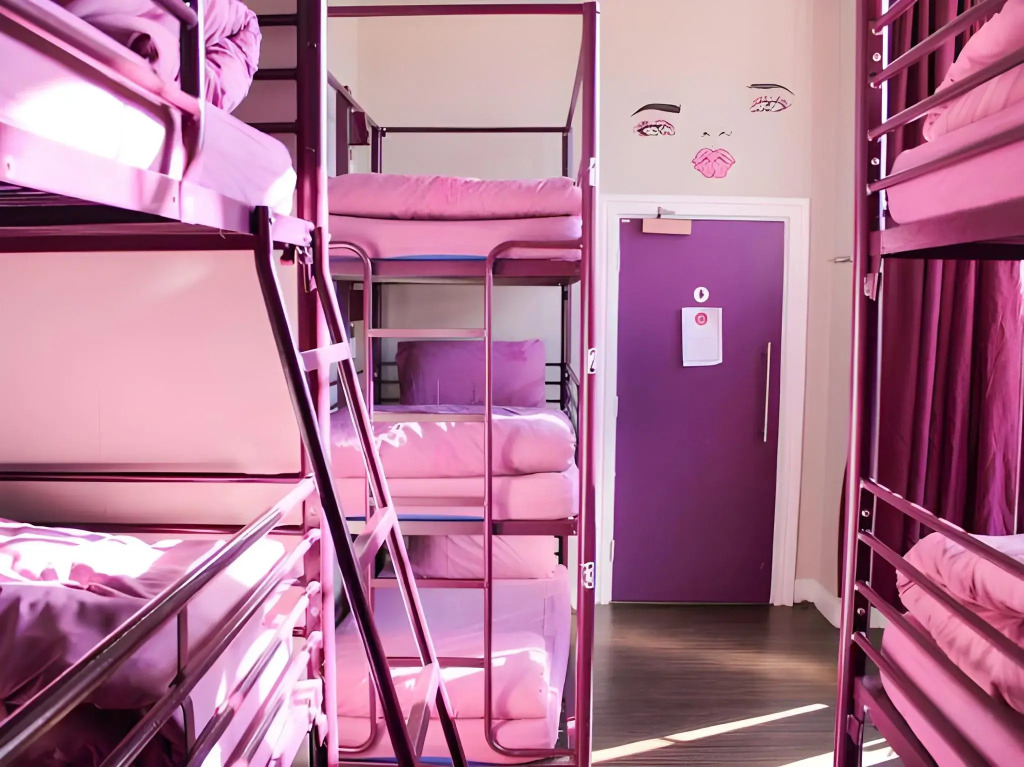 Safestay London Kensington Holland Park