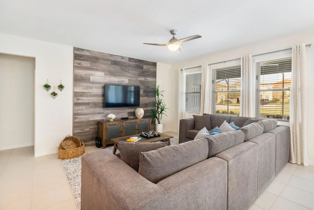 20 Mins. to Disney in Solterra Resort, 7-bed, Private Pool