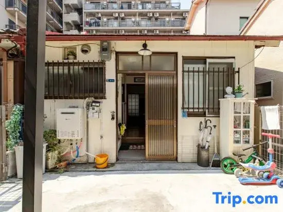 天下茶屋駅5分、専用庭付き平屋-KIK Iハウス
