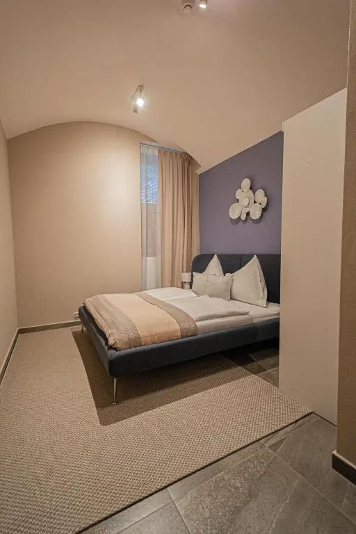 Modern and Spacious Apartments in City Center