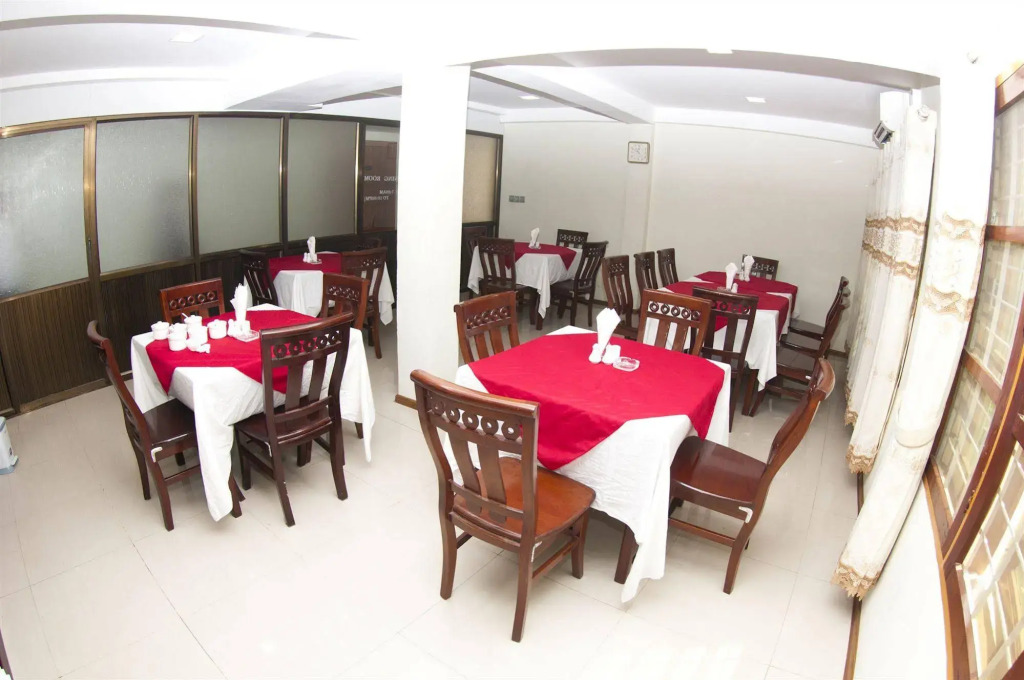 City Grand Hotel