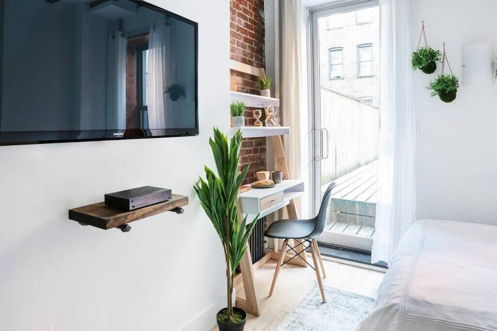 24-3 Prime Gramercy New Studio W D Terrace