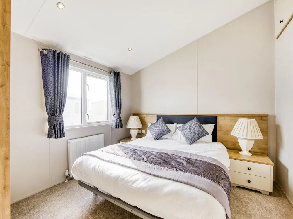 Cosy Home in Hastings With Balcony