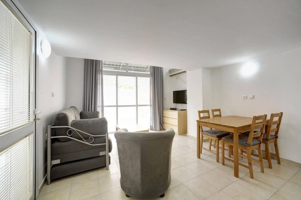 Sea Suites