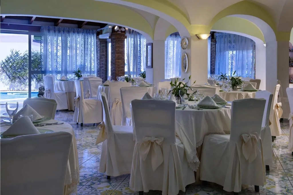 Hotel Carlo Magno