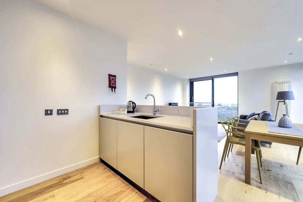 Guestready - Stylish Top Floor Apartment in the City Centre