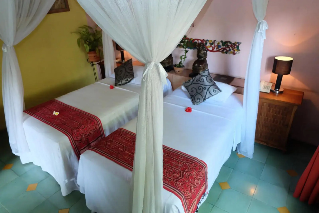 Puri Taman Sari Resort