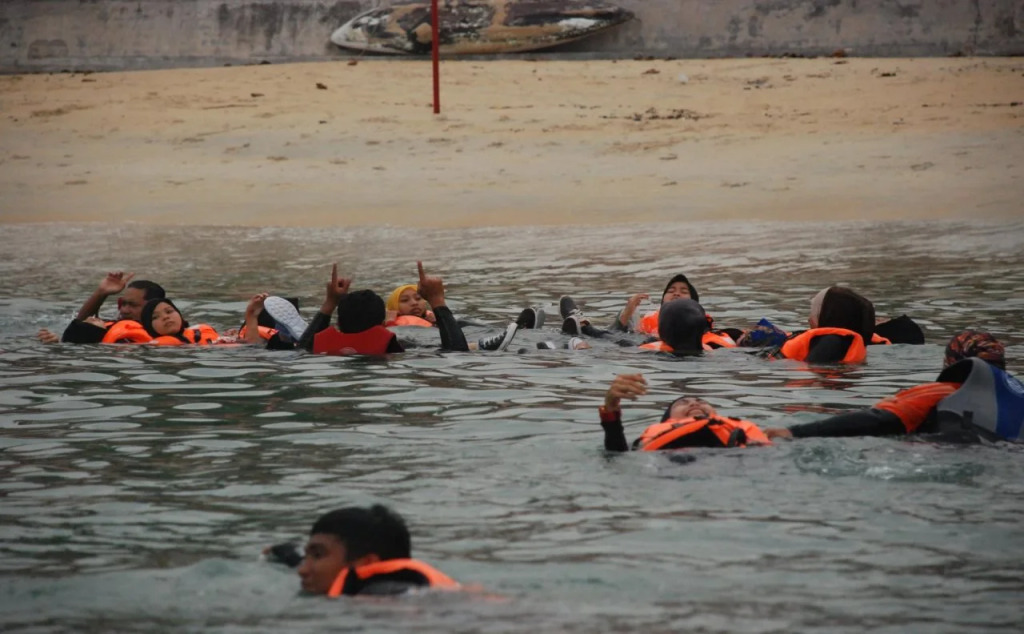 Purnama Beach Resort