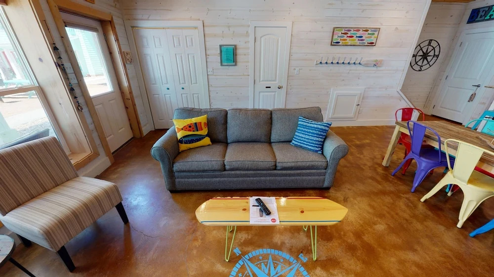 The Chic Shack - 3 Br Townhouse