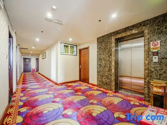 Urumqi Huasheng Garden Hotel