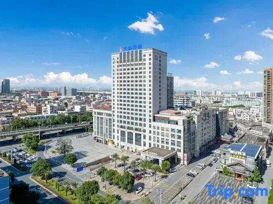 Zhongshan Dongfeng Dasin Hotel