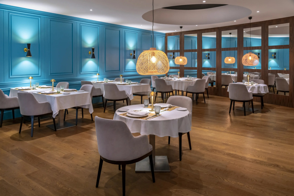 Mediterraneo Bay Hotel & Resort