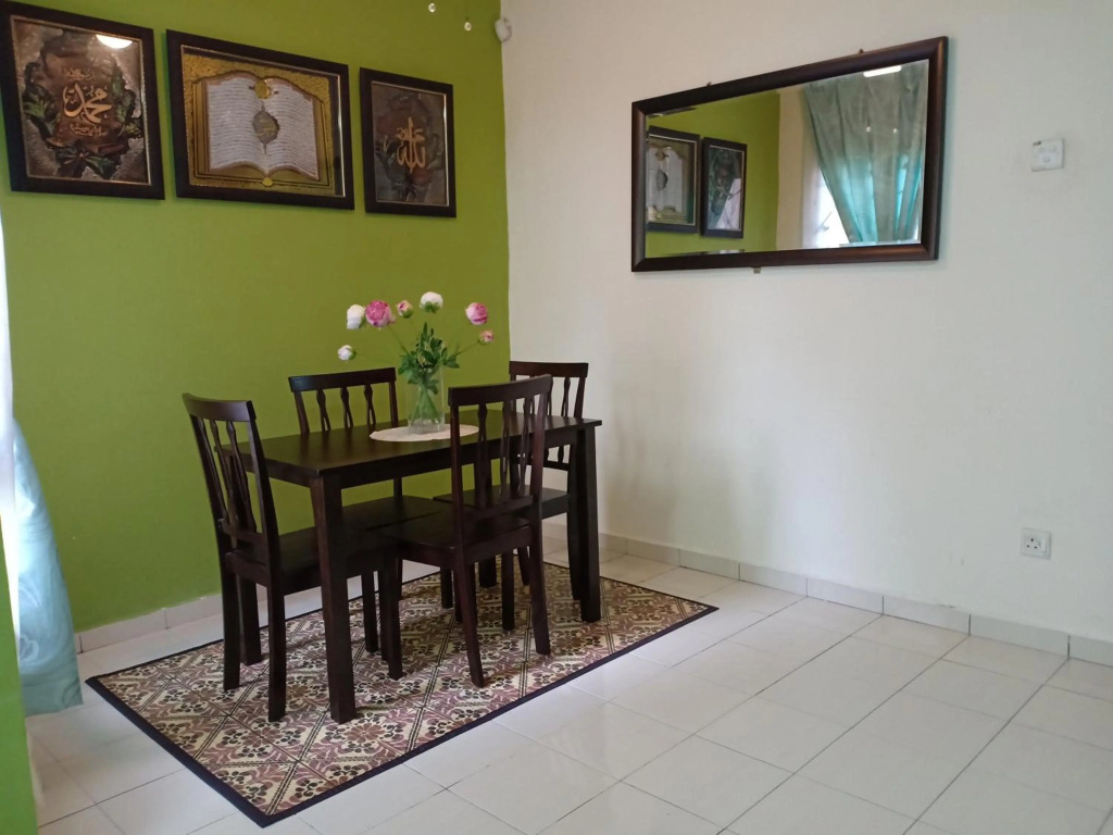 Muslim Dinaim Homestay