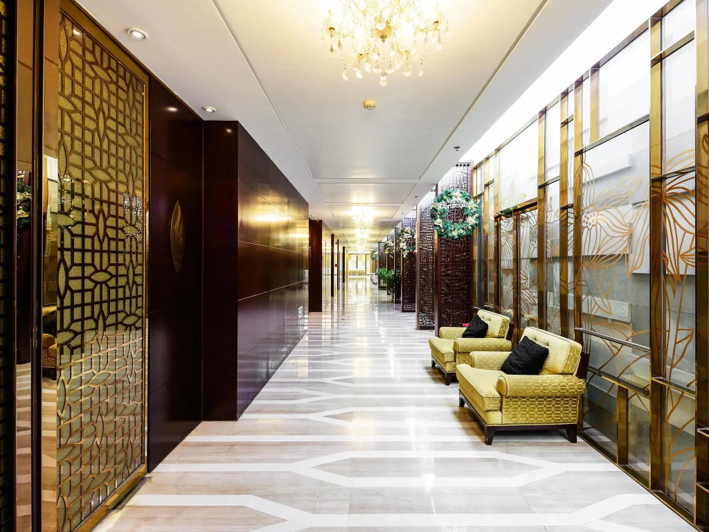 Oriental Garden Hotel