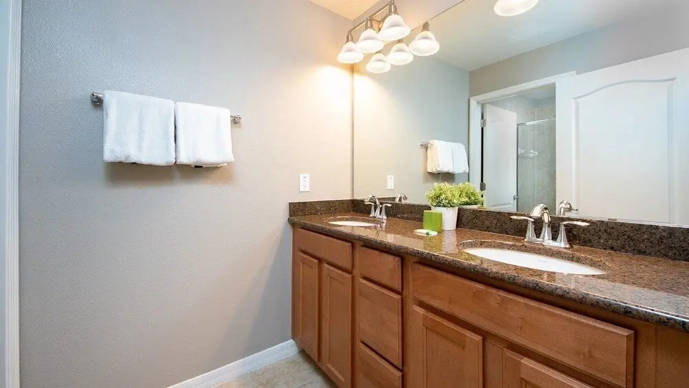 4BR Paradise Palms Townhome 8970 by OVRH