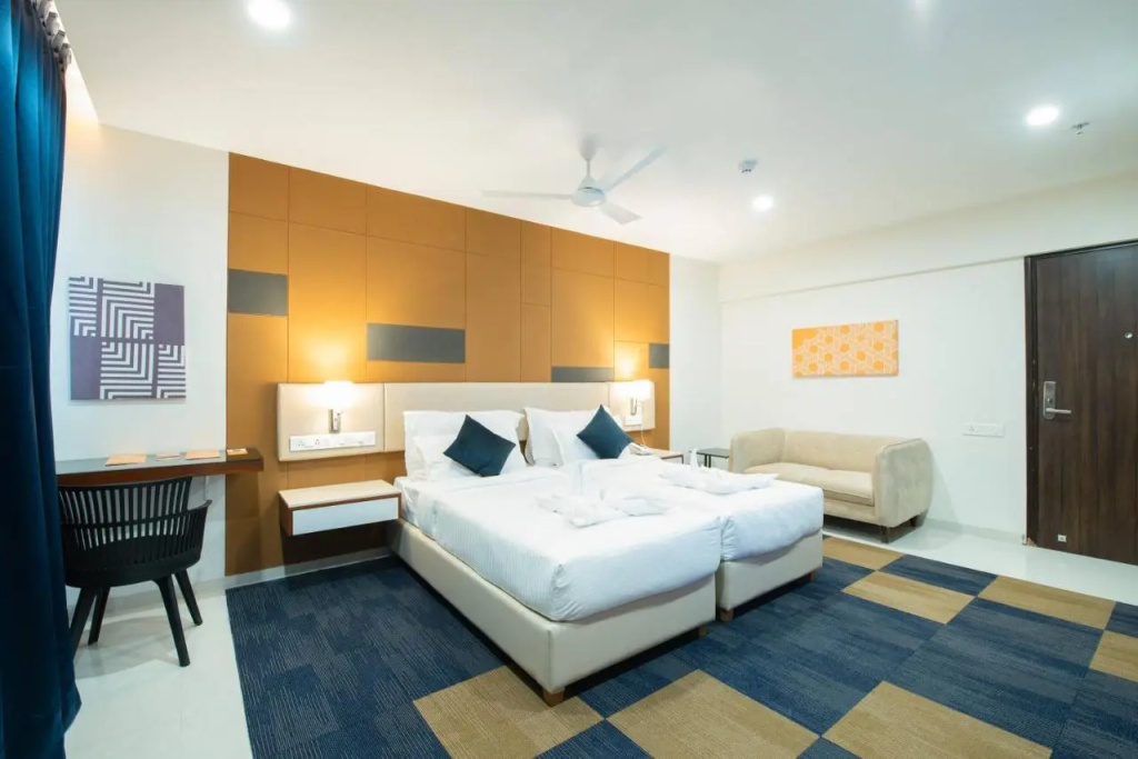 StayBird - B Suite, Business Hotel, Kharadi
