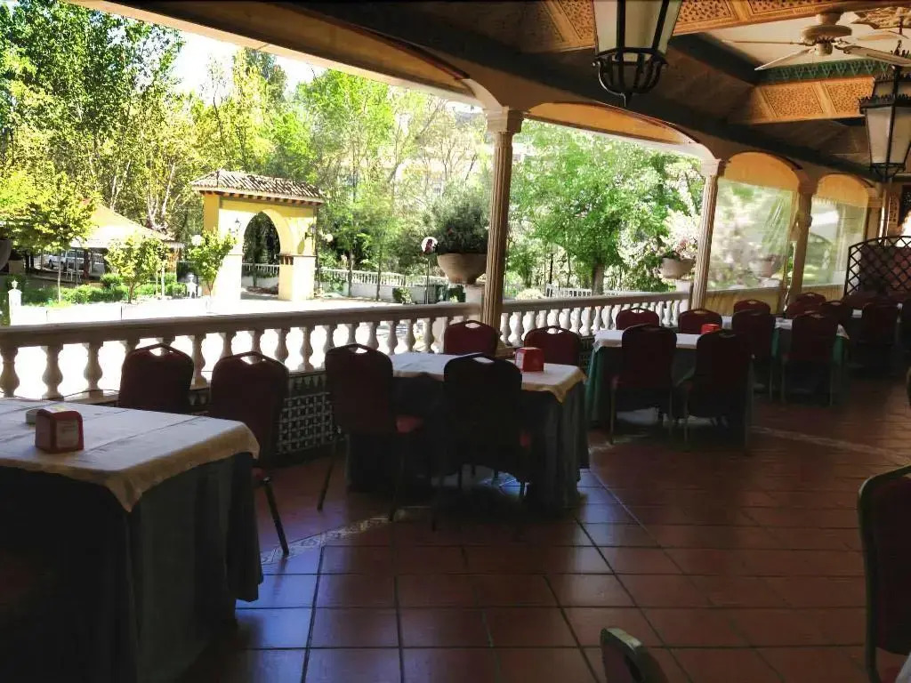 Hotel Restaurante Montserrat