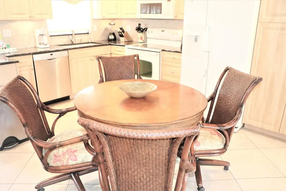 Jamaica Royale 107 Updated Gulfside Villa! 2 Bedroom Villa