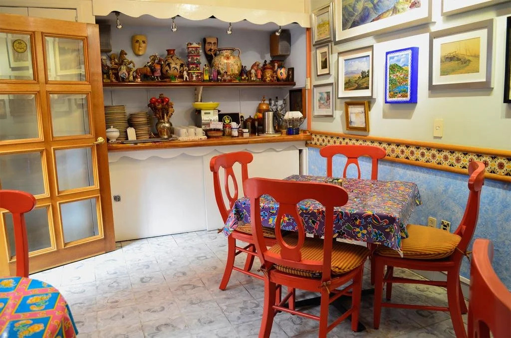 Hotel Casa de Las Flores Bed and Breakfast