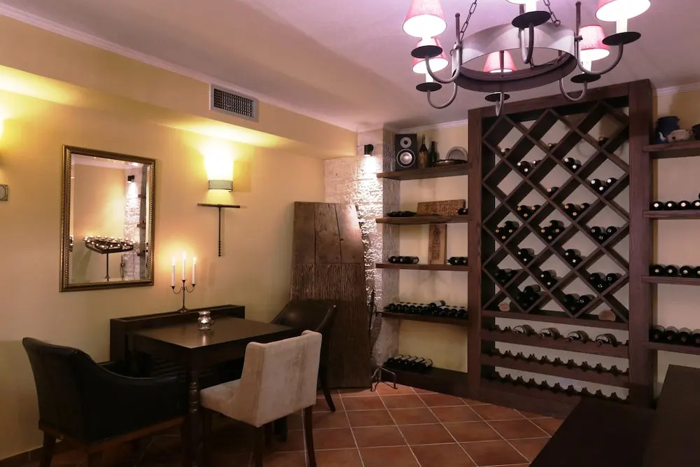 Gamila Rocks Mountain Hotel