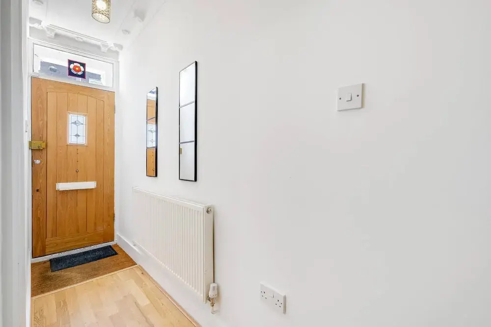Luxury 3 Bedroom 2 Bathroom House Fulham