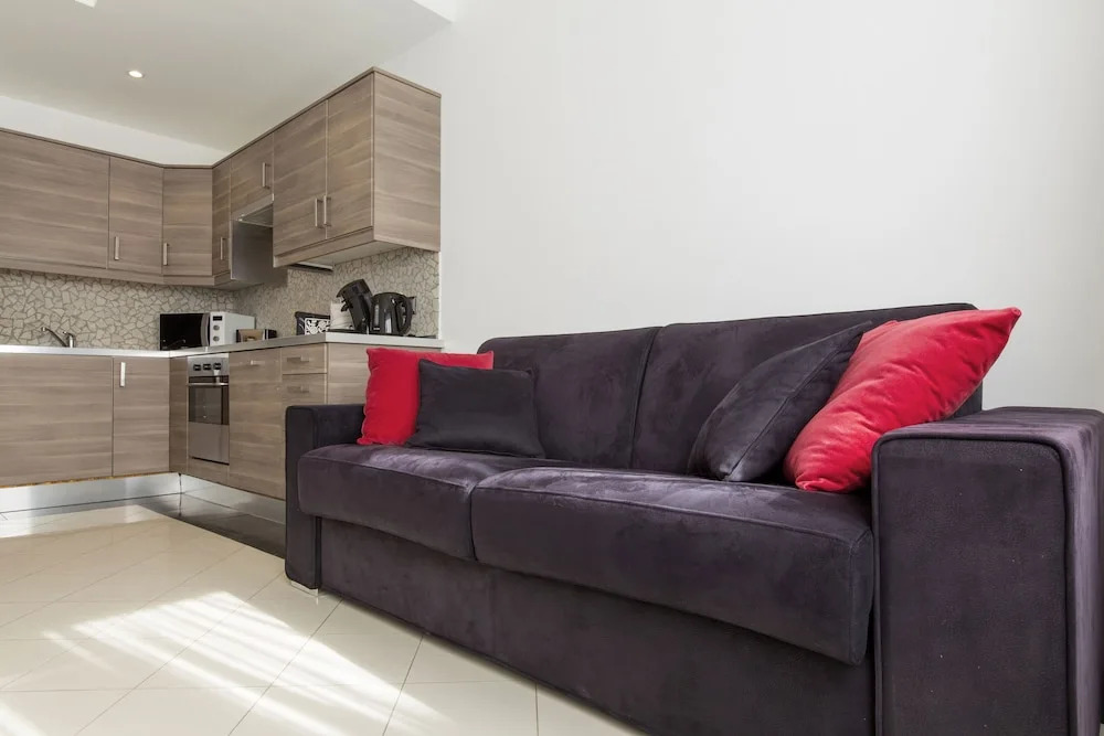 The Queen Luxury Apartments - Villa Serena